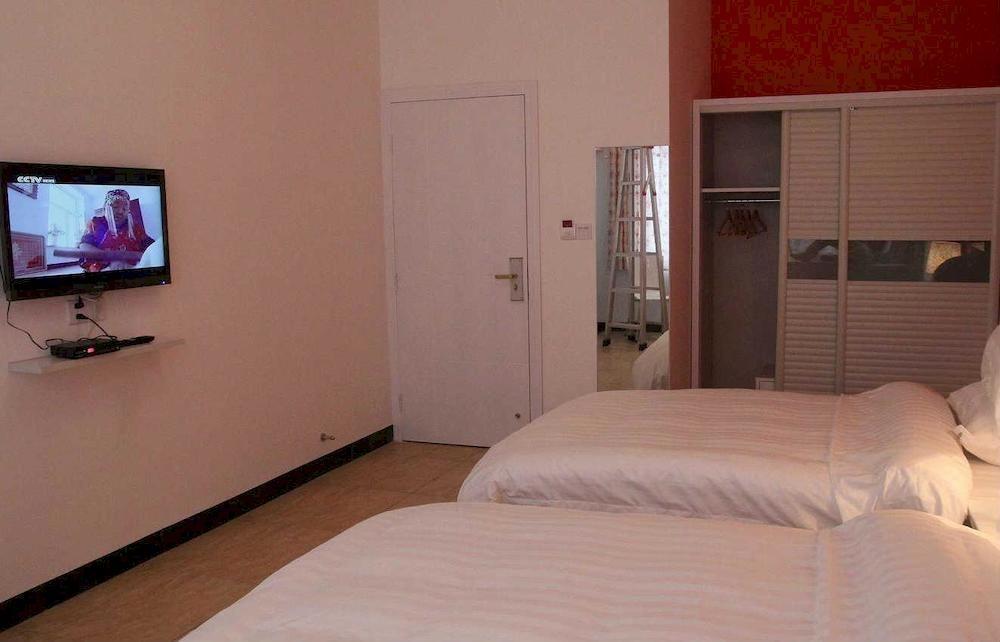 Tiffany Hostel Yangshuo Extérieur photo